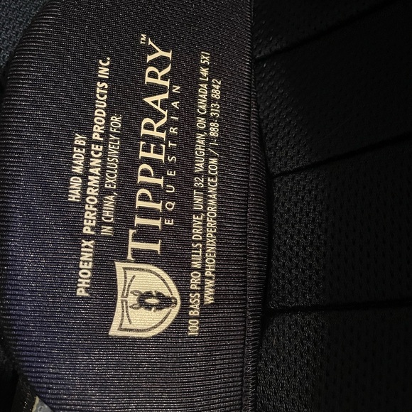 Protective Riding Vest - Picture 9 of 10